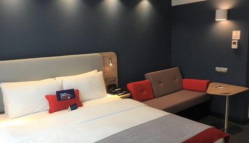 Standard Room (Free Breakfast)