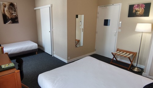 Triple Room