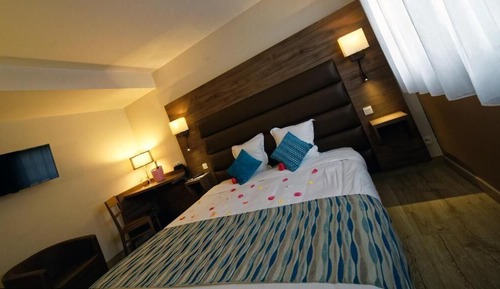 Double Room, 1 King Bed