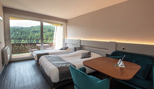 Panoramic Triple Room, Balcony