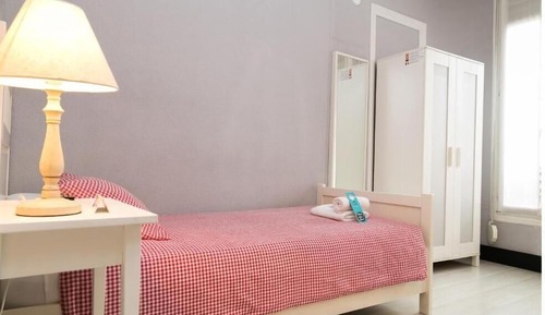 Basic Single Room, Shared Bathroom