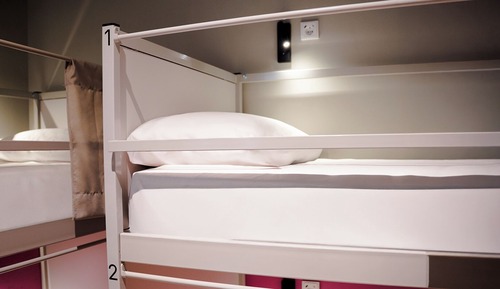 Superior Shared Dormitory, Women only