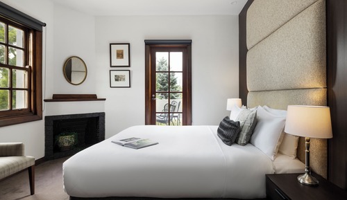 Heritage Classic Room