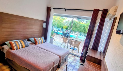 Comfort Twin Room