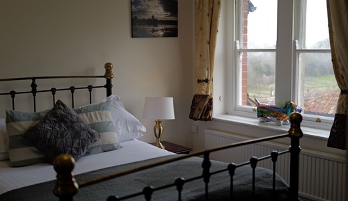 Double Room, Ensuite, Garden View (Longleat View)