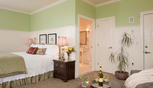 41 - Black Hawk Room