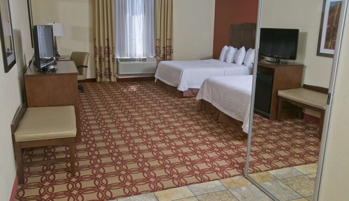 Room, 2 Queen Beds, Accessible, Non Smoking