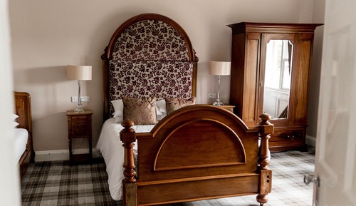 Family Suite, Private Bathroom, Garden View (East Wing)