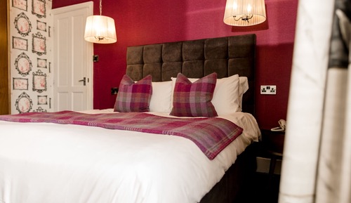 Double Room, Ensuite (Cosy)