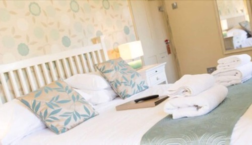 Classic Double Room, Ensuite