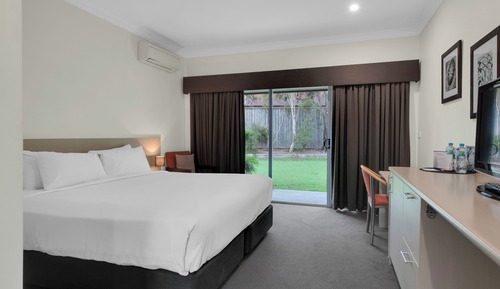 Family Room (Pet Friendly)