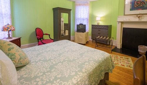 Room (The Lindley Park Room)