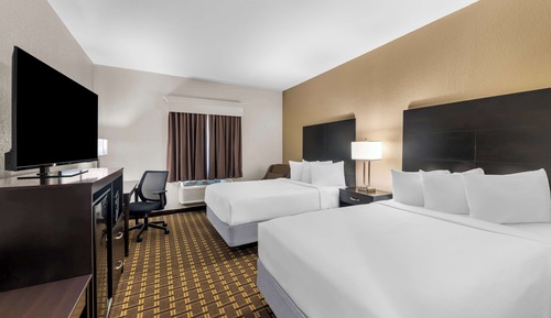 Standard Room, 2 Double Beds, Non Smoking