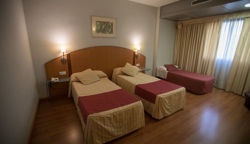 Double Room (+ cama supletoria)