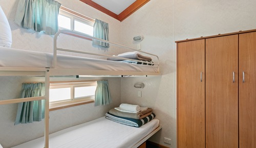 Bluegum 3 Bedroom Cabin