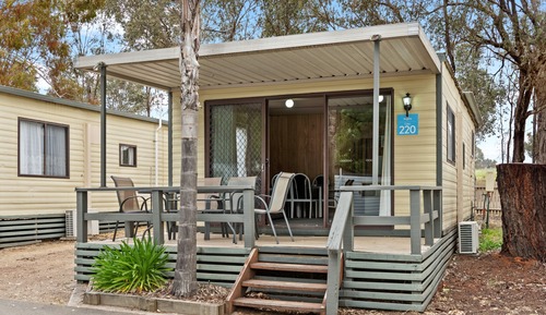 Standard 2 Bedroom Cabin - Sleeps 6