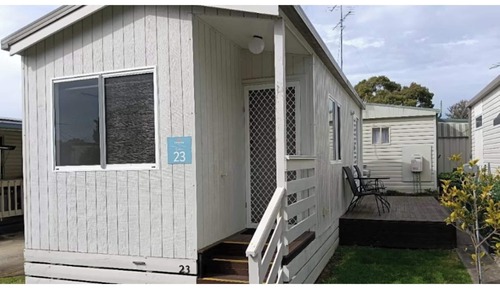 Budget 1 Bedroom Cabin - Sleeps 2