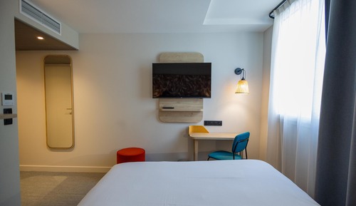 Superior Room, 1 Queen Bed, Non Smoking