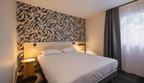 Comfort Room, 1 Queen Bed, Non Smoking