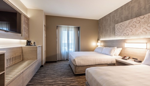 Standard Room, 2 Queen Beds (Double Queen)
