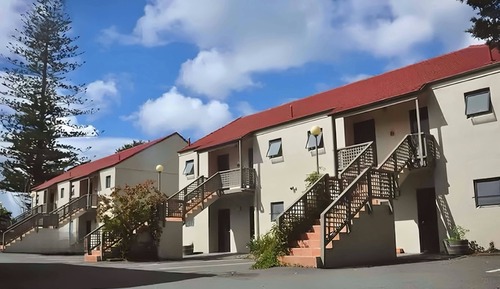 Standard Twin Room-Upstairs