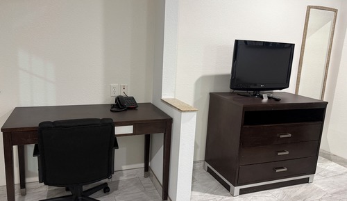 Grand Triple Room