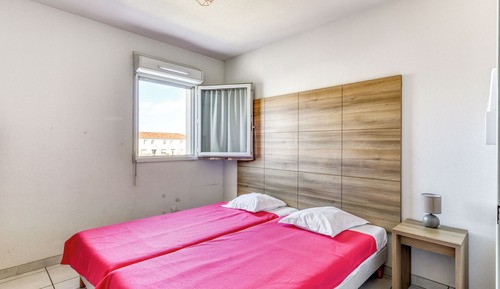 Appartement Standard, 2 chambres, climatisée vue piscine 6 personnes