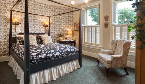 Room, 1 Queen Bed, Jetted Tub