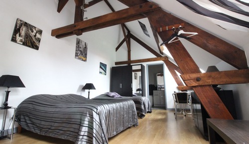 Family room, cottage, swimming pool