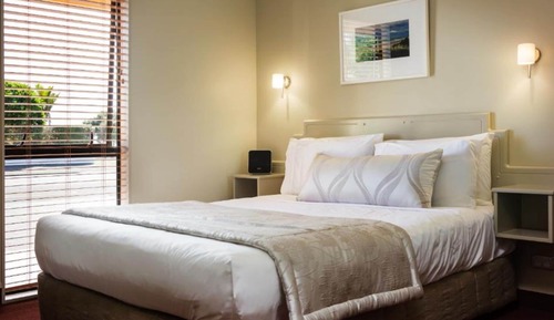 Premium One Bedroom Suite