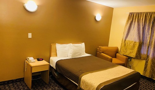 Room, 1 Queen Bed, Non Smoking