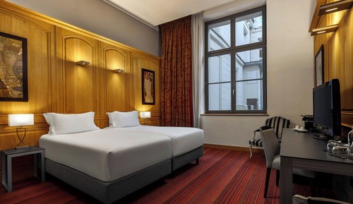 Traditional Twin Room