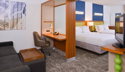 Studio, Multiple Beds (Mobility/Hearing Accessible, Tub)