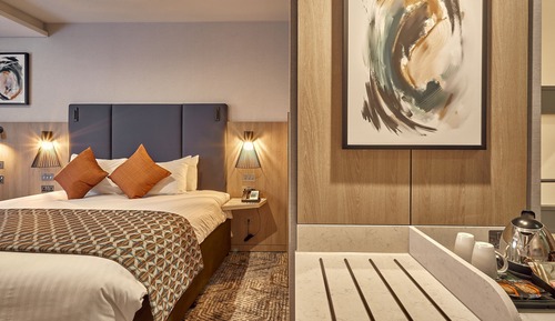 Standard Room, 1 King Bed