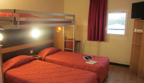 Standard Room, 3 Twin Beds