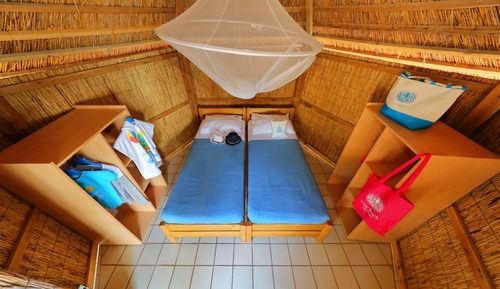 Comfort Bungalow (USB, Indoor Lighting, WiFi)