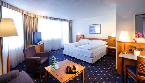 Standard Room, 1 Double Bed with Sofa bed (Classic Family Room with Balcony in t)