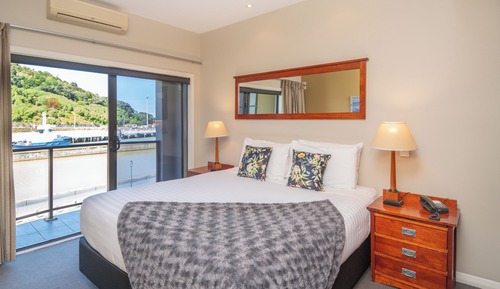 Harbour View 1 Bedroom Suite