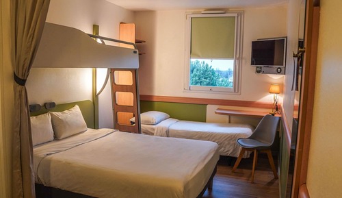 Family Room, 2 Double Beds