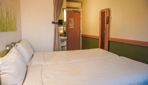 Twin Room, 2 Twin Beds