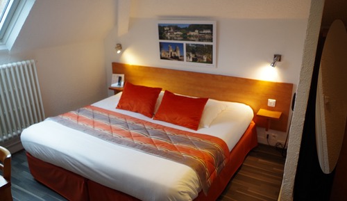 Double Room, 1 Queen Bed