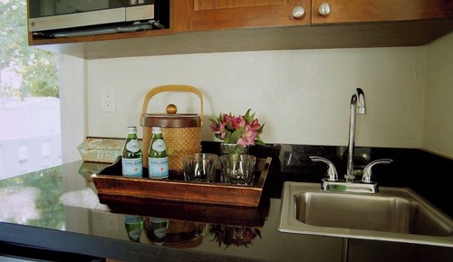 Deluxe Room, Refrigerator & Microwave, Garden View