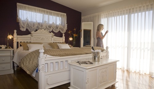 Honeymoon Suite (Adults Only)