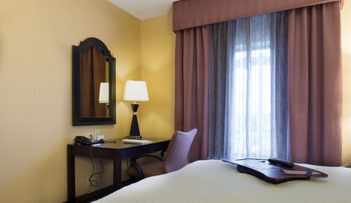 Room, Accessible, Non Smoking (Hearing Impaired)