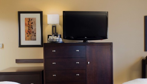 Two queens non smoking