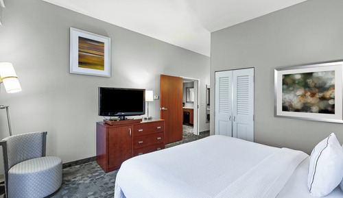 Suite, 1 Bedroom, Corner
