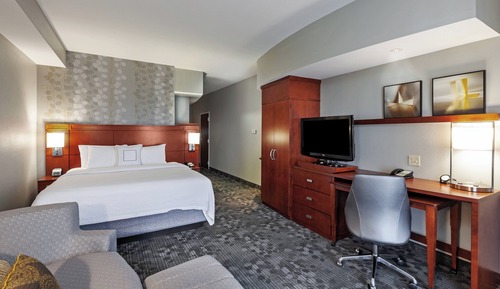 Premium Room, 1 King Bed with Sofa bed, Balcony