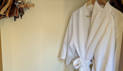 Comfort Room, 1 Queen Bed