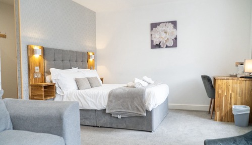 Deluxe Suite, Ensuite