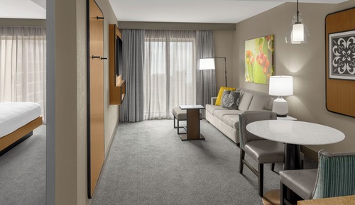 Suite, 1 King Bed